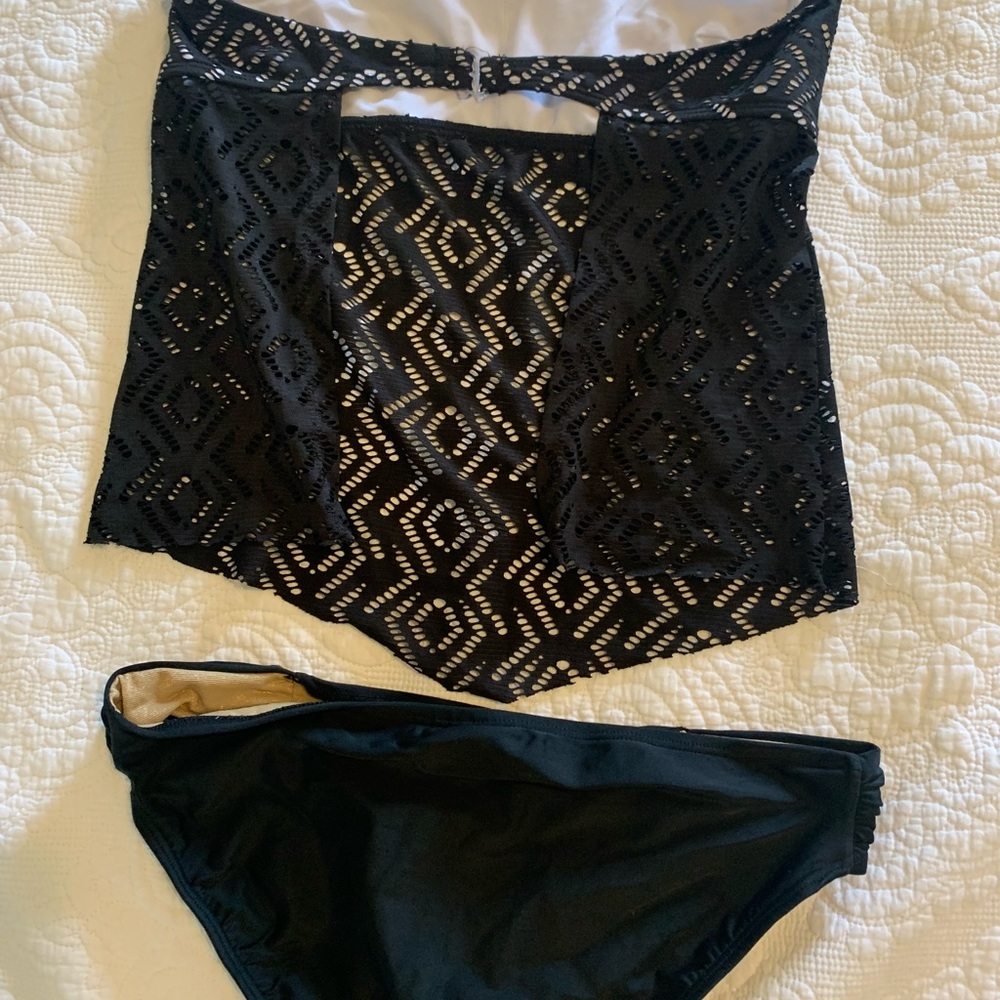 Swim Separates: Top by SO Size L Bottoms by Elle Size M $6 each or both for $12